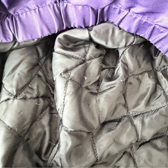 Cuidado Con El Perro Womens Urban Puffer Pullover Purple Size XS Lightweight - Picture 16 of 16